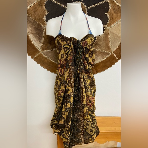 Tribal Boho Sarong - Picture 5 of 7